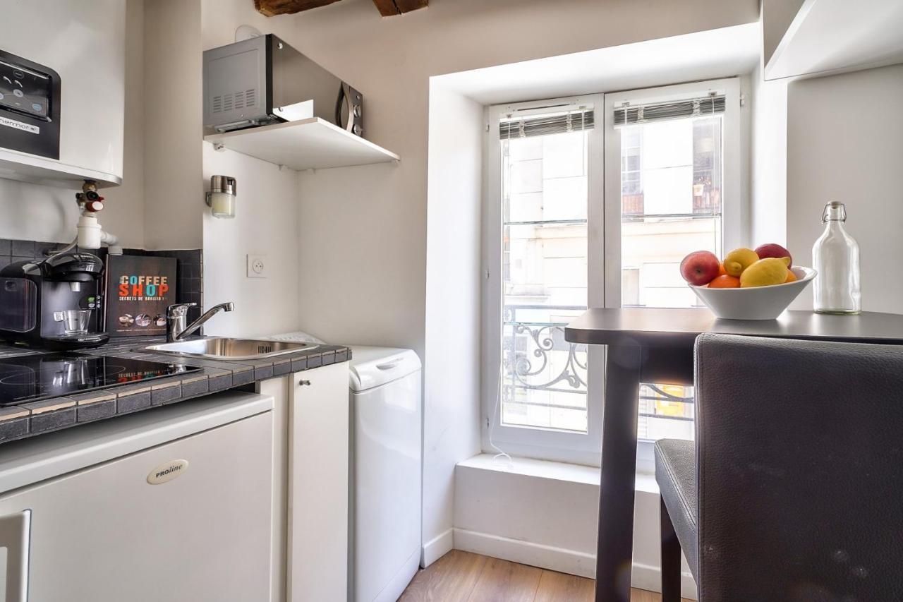 Cute And New Studio Duplex In The Heart Of Parijs Buitenkant foto
